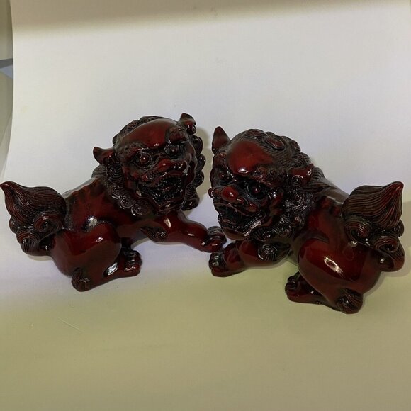 Vintage Foo Dog Pair Red Resin Asian Guardian Lion Figurines 4 in long each - Picture 16 of 16